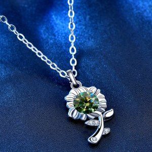 Certified 1/2ct. t.w. Green Moissanite Diamond Sunflower Necklace NEW